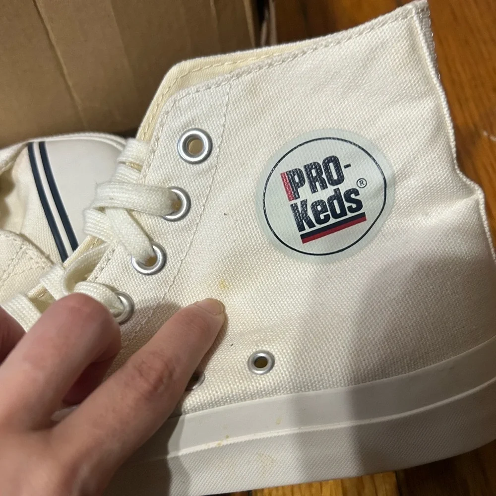 Pro-Keds Royal Hi White  - Men's Size 9
